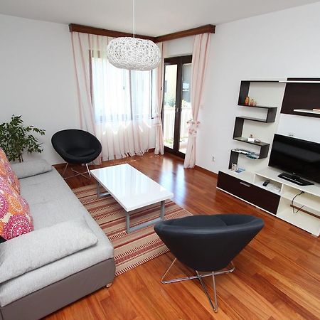 Apartment Mitton 2 Ровінь Номер фото