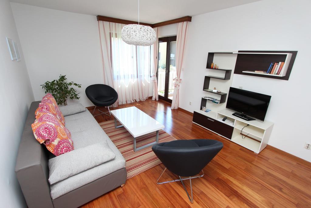 Apartment Mitton 2 Ровінь Номер фото