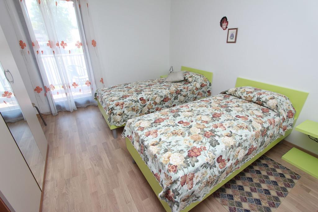 Apartment Mitton 2 Ровінь Номер фото